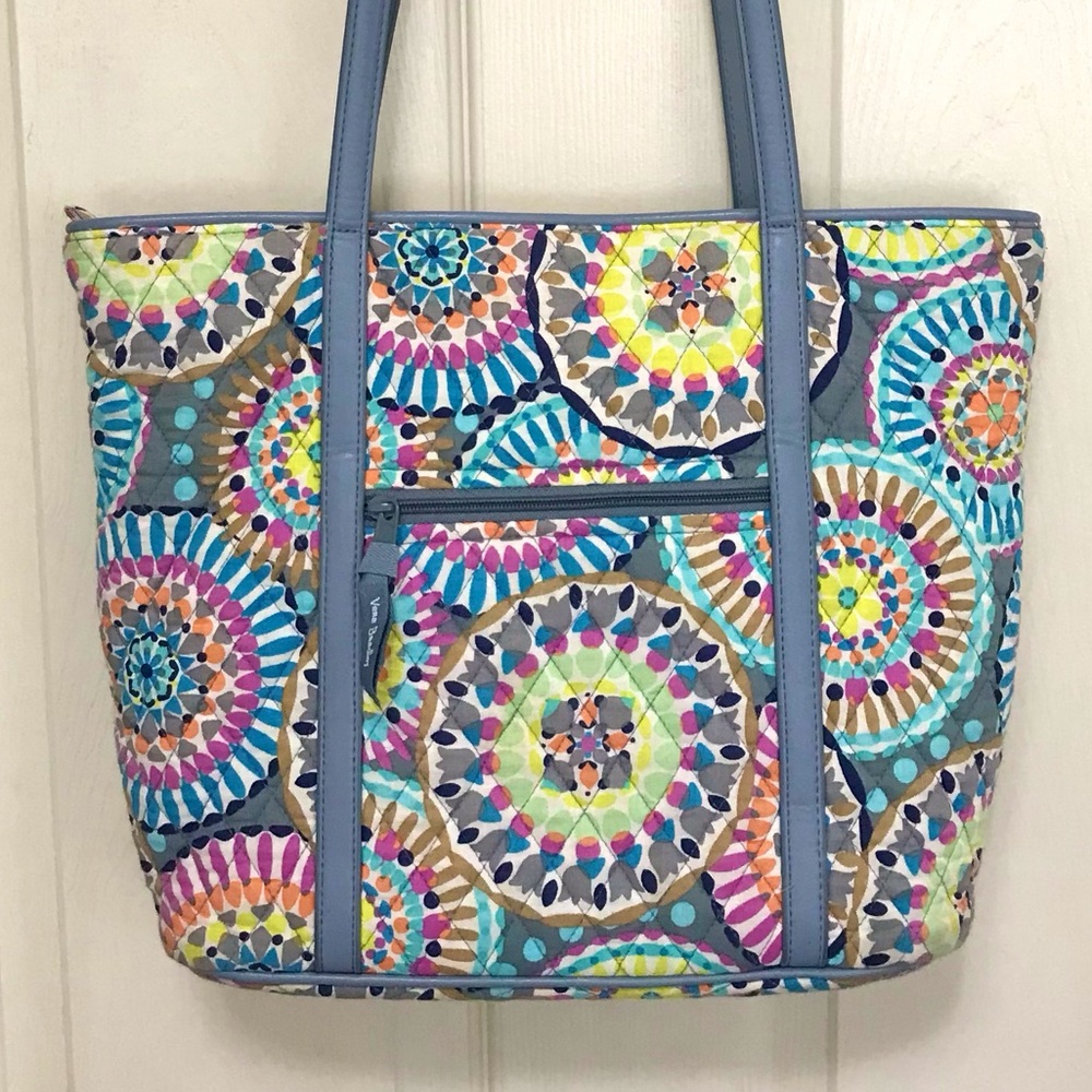 Vera Bradley Tote Sunny Medallion - Picture 6 of 16